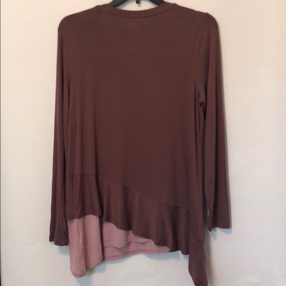 LOGO Long Sleeved Tee (L) - Picture 3 of 4